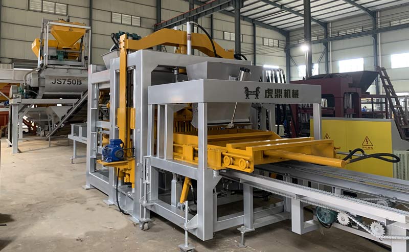 透水磚機(jī)x.jpg 透水磚機(jī)x.jpg